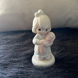 Precious Moments Figurine